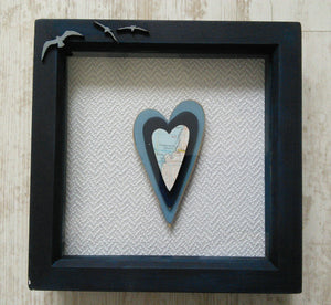 Signpost Original Gifts - Treble Heart Box Frame