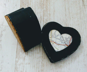 Signpost Original Gifts - Heart shaped trinket boxes personalised with your choice of map location